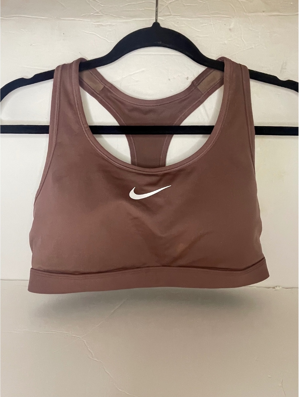Nike Dri-FIT Sports Bra Womens Medium Mauve Racerback Padded Swoosh